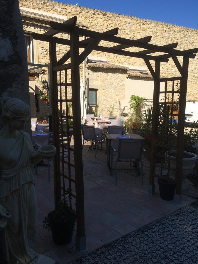 Le Clos Des Capitelles Hotel