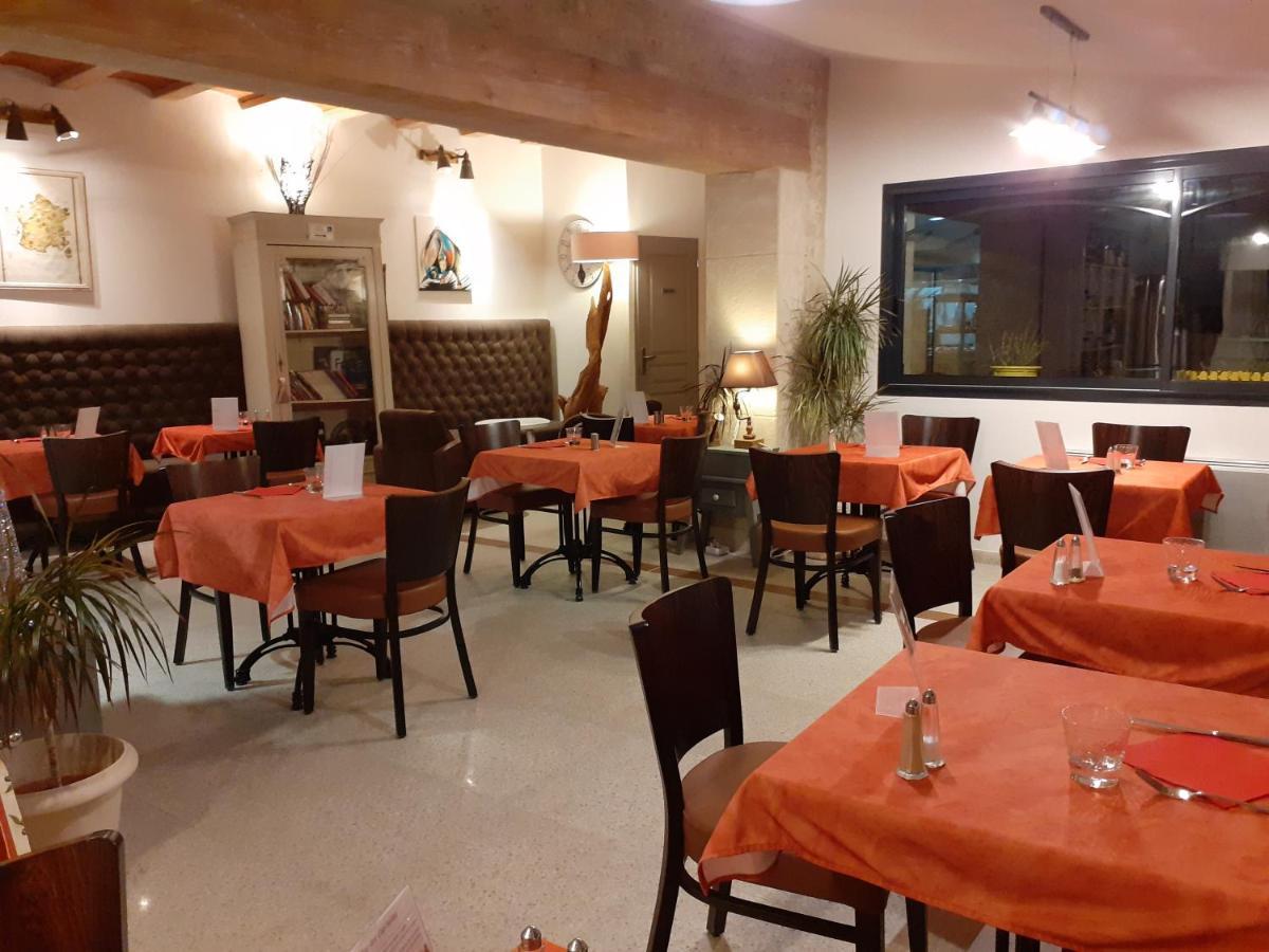 Le Clos Des Capitelles 3* Uchaud